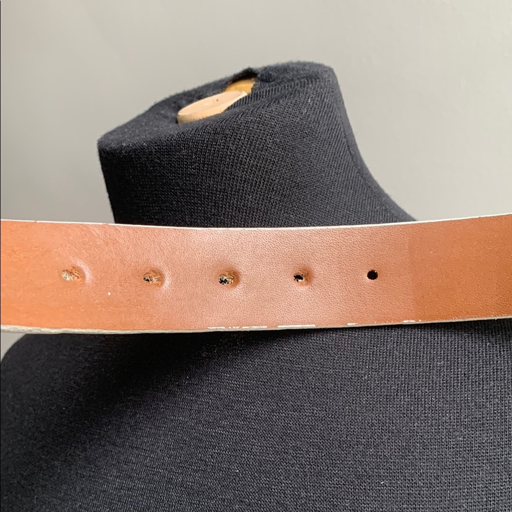 White Belt - Picture 7 of 10